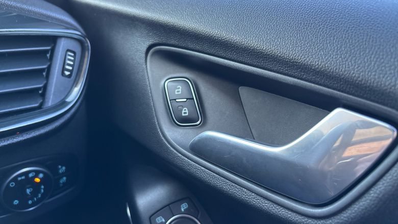 Ford Puma 1.0 EcoBoost ST-Line 5dr Auto Petrol Hatchback